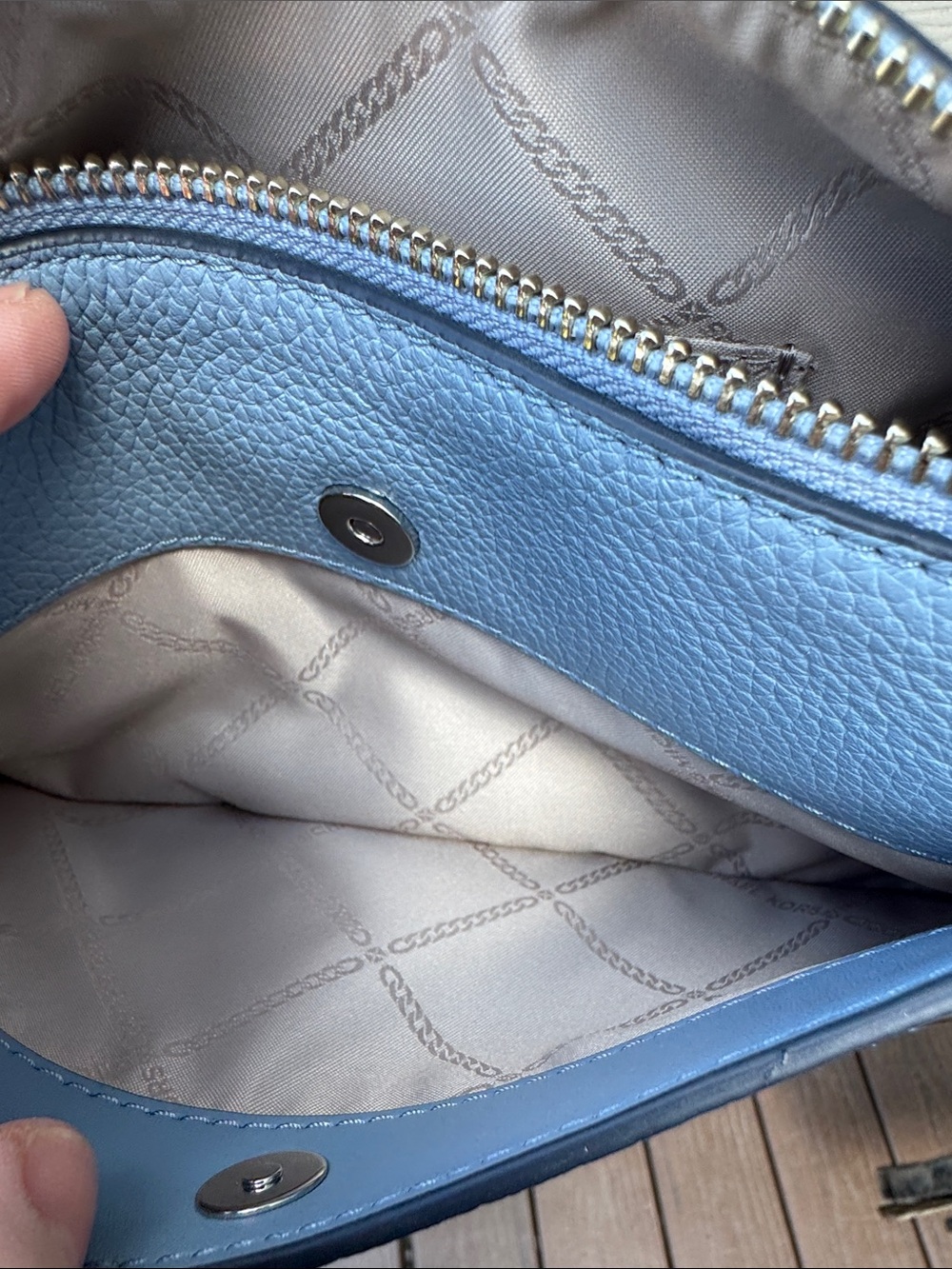 Michael Kors Light Blue Pebbled Leather shoulder bag NWOT - Picture 9 of 10